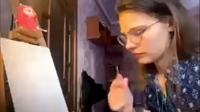 Snapshot of EdythRozier chatting on February 1, 11:09 am EdythRozier online show from February 1, 11:09 am