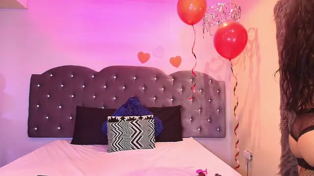 Lara pons online show from February 19, 2:02 pm