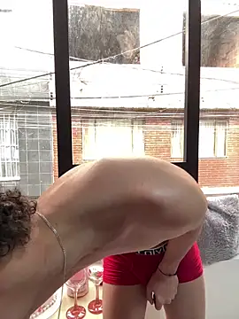 Snapshot of yoursexyjose chatting on February 14, 7:10 pm yoursexyjose online show from February 14, 7:10 pm