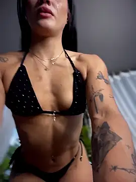 ScarletsXXX online show from February 5, 9:19 pm