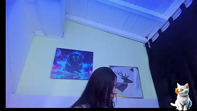 Snapshot of CassandraBrown_ chatting on February 11, 12:43 pm CassandraBrown online show from February 11, 12:43 pm