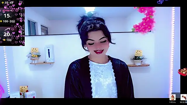 NathalialLooes online show from March 12, 4:51 am