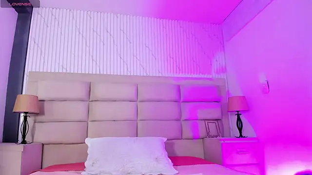 KarelyMitchel online show from February 5, 2:11 pm