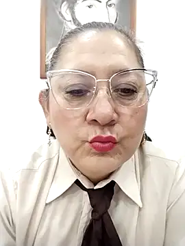 Snapshot of JULIETA_21- chatting on February 20, 12:05 pm JULIETA 21- online show from February 20, 12:05 pm