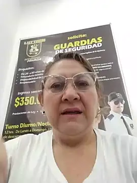 Snapshot of JULIETA_21- chatting on July 6, 12:57 pm JULIETA 21- online show from July 6, 12:57 pm