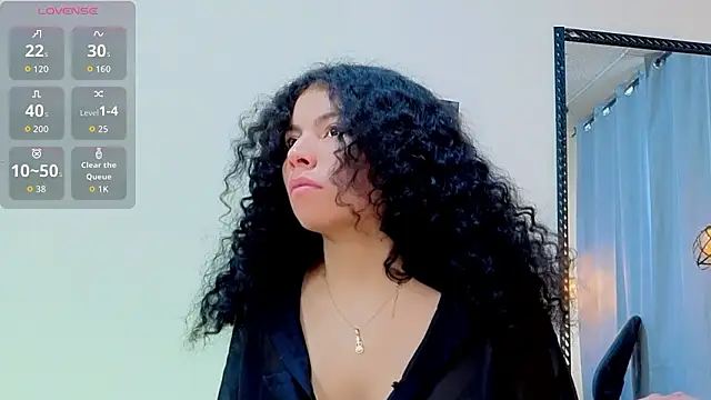 Zoe-yanin online show from February 11, 7:19 pm