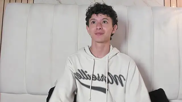 David Roy  online show from February 21, 12:39 pm