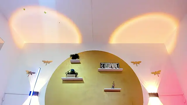 Snapshot of Maddie_Rosee chatting on February 3, 6:22 am Maddie Rosee online show from February 3, 6:22 am