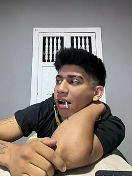 Thiago Olsen online show from February 1, 10:52 pm