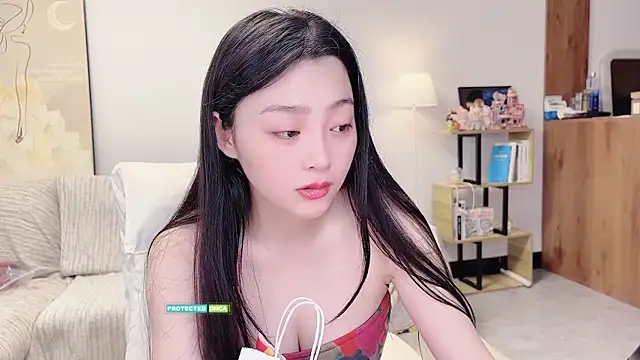 Snapshot of TaixiDiary chatting on June 16, 5:10 am TaixiDiary online show from June 16, 5:10 am