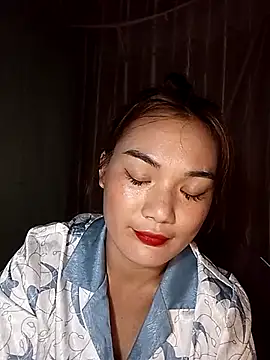 Snapshot of AYW-29 chatting on February 25, 2:43 am AYW-29 online show from February 25, 2:43 am