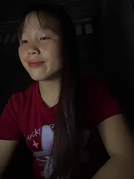 Snapshot of kekely chatting on July 5, 1:29 pm kekely online show from July 5, 1:29 pm