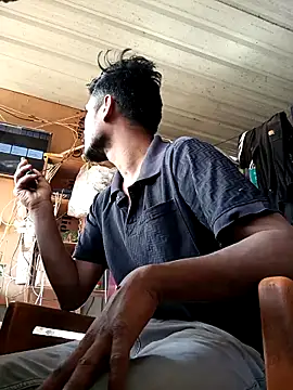 Snapshot of Krishna-10 chatting on February 5, 4:50 am Krishna-10 online show from February 5, 4:50 am