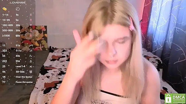 MoonlightGrace online show from April 2, 12:25 pm