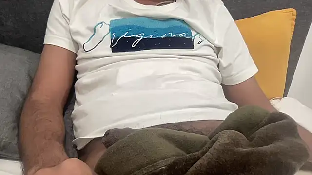 batman thedark guy online show from April 22, 12:28 pm