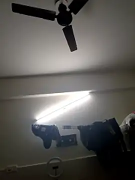 Curvy Simran online show from February 14, 4:48 pm