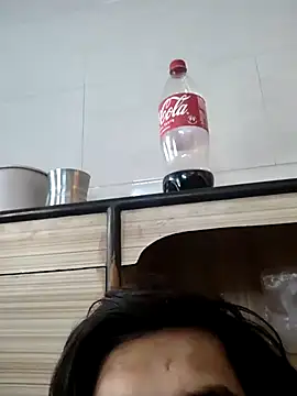 Curvy Simran online show from February 28, 9:10 am