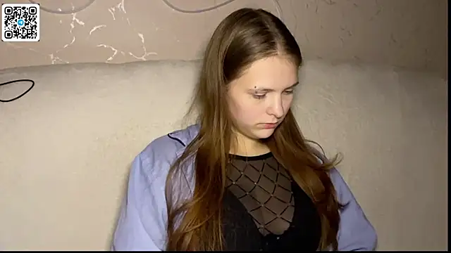 Snapshot of Sweetangel126 chatting on March 1, 8:00 pm Sweetangel126 online show from March 1, 8:00 pm