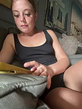 Paige love online show from July 14, 2:23 pm
