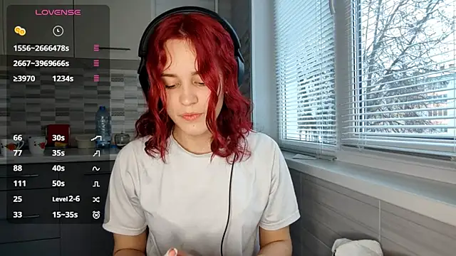 CalandraRolon online show from February 15, 2:03 pm