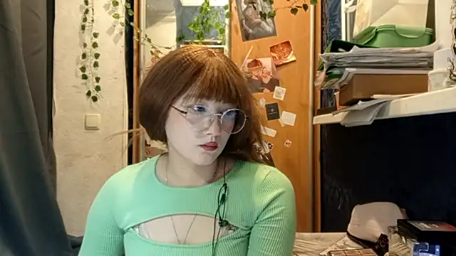 PhoebePalmer online show from March 9, 8:13 pm