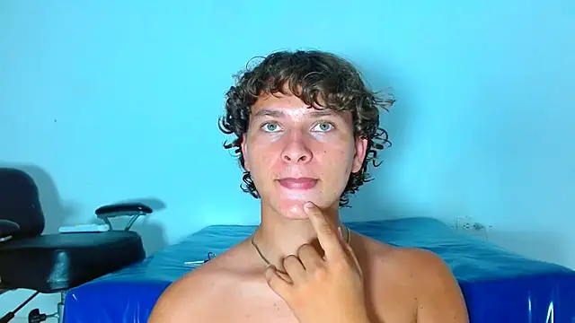 arielnoir6958 online show from March 25, 12:49 am