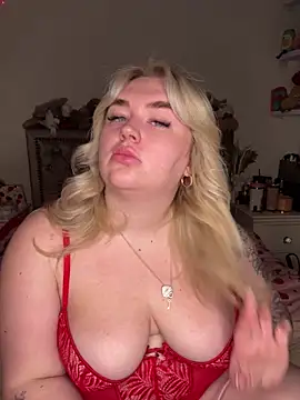 TwoWayT xx online show from February 3, 7:52 pm