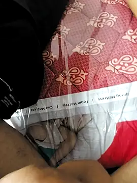 chocolatesboy143 online show from February 23, 4:32 am