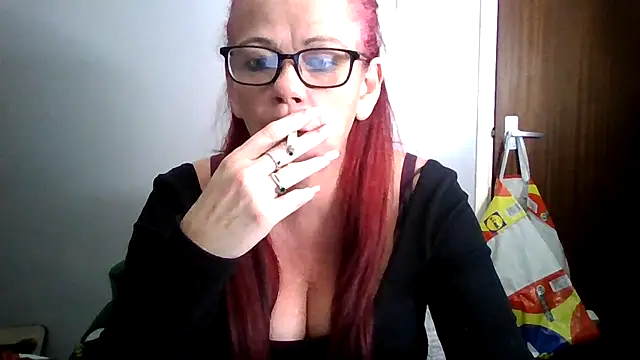 Forbidden-Irish-x online show from April 8, 10:32 pm