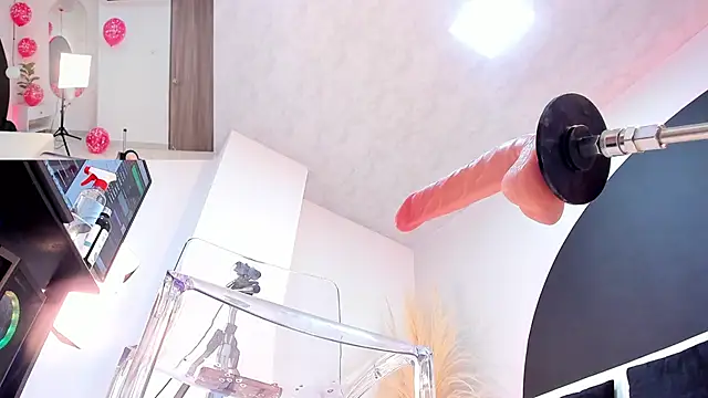 Snapshot of celestialondon_ chatting on February 14, 6:15 pm celestialondon online show from February 14, 6:15 pm