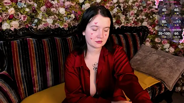 MollySoShy online show from February 13, 5:14 am