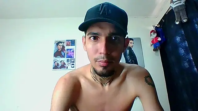 Snapshot of Stiward_newman chatting on March 14, 2:00 pm Stiward newman online show from March 14, 2:00 pm
