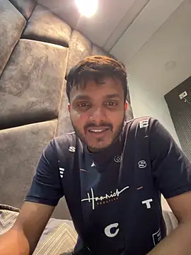 Snapshot of Rocky_mental chatting on February 23, 4:48 pm Rocky mental online show from February 23, 4:48 pm