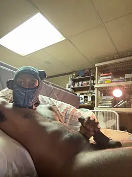 ProveYourLoyalty2 online show from April 29, 5:55 am