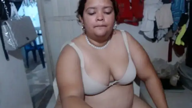 Diosa Rosa online show from February 23, 4:32 am