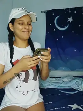 Perla and Maikol online show from February 21, 2:56 am