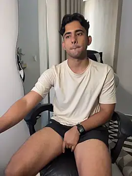 ChrissBlacks online show from March 1, 7:49 pm