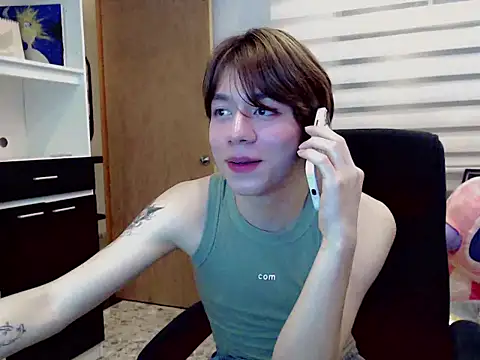 duvisex19 online show from April 10, 11:09 pm