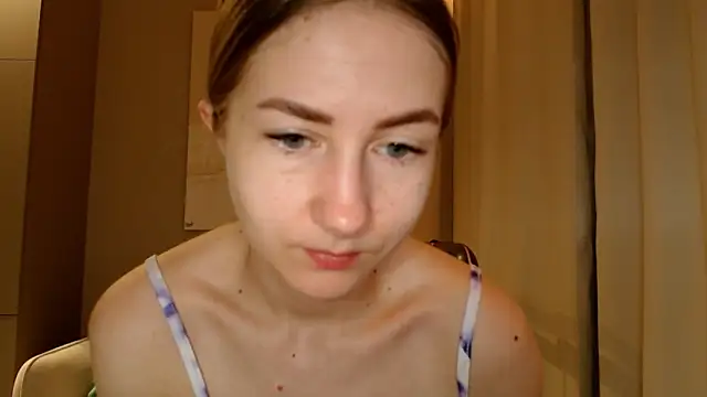 BluueSilk online show from January 17, 6:04 am