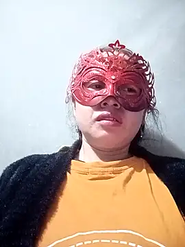 Snapshot of Couple246 chatting on January 31, 9:46 pm Couple246 online show from January 31, 9:46 pm