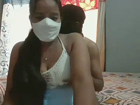 Snapshot of sexybaby3127 chatting on February 1, 9:52 am sexybaby3127 online show from February 1, 9:52 am