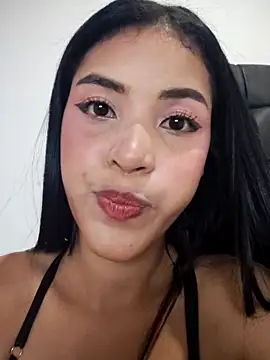 Luucia 09 online show from February 18, 7:26 am