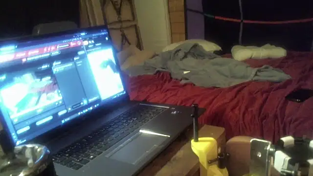 2 4 YOU online show from March 22, 8:23 pm