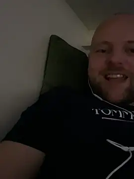 Snapshot of TBM590 chatting on April 22, 10:17 am TBM590 online show from April 22, 10:17 am