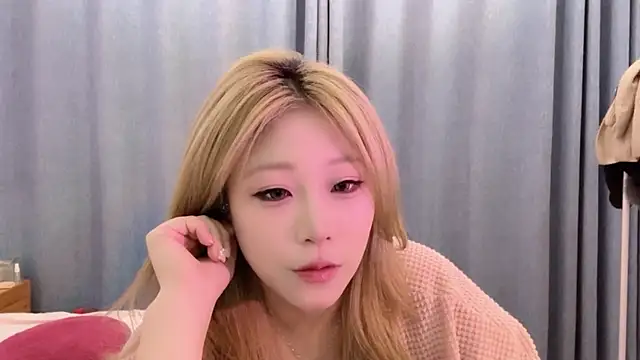 Snapshot of SM_JIAJIA_ZL chatting on June 26, 3:05 pm SM JIAJIA ZL online show from June 26, 3:05 pm