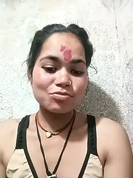 Sunali Bendre online show from March 25, 2:23 pm