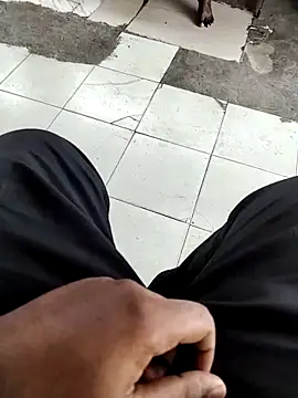 Snapshot of janu_9900 chatting on February 27, 9:09 am janu 9900 online show from February 27, 9:09 am