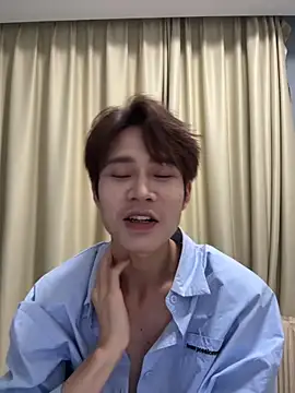 SM 004 online show from March 12, 10:10 am