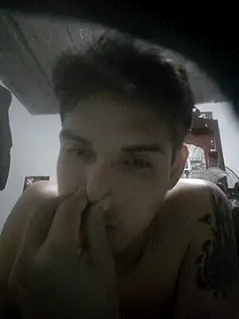 Snapshot of Aguilarcruzkevin31 chatting on July 12, 9:44 am Aguilarcruzkevin31 online show from July 12, 9:44 am