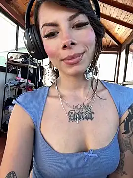 Isalove99 online show from June 1, 3:14 pm